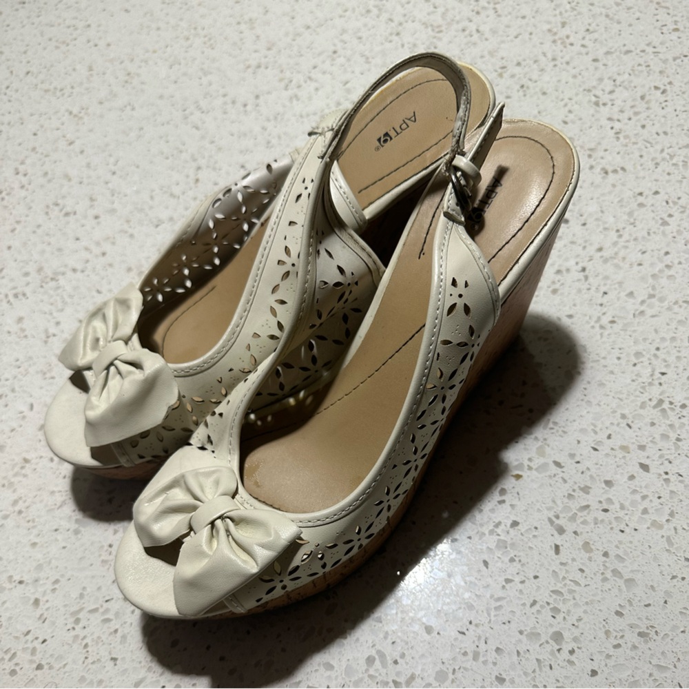 Women’s Apt 9 Wedge Heel Shoes 8.5